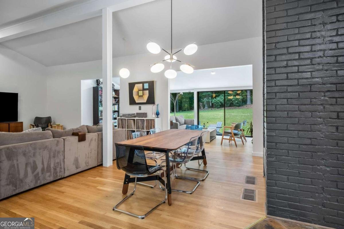 2066 Fairgreen Drive Tucker - 6