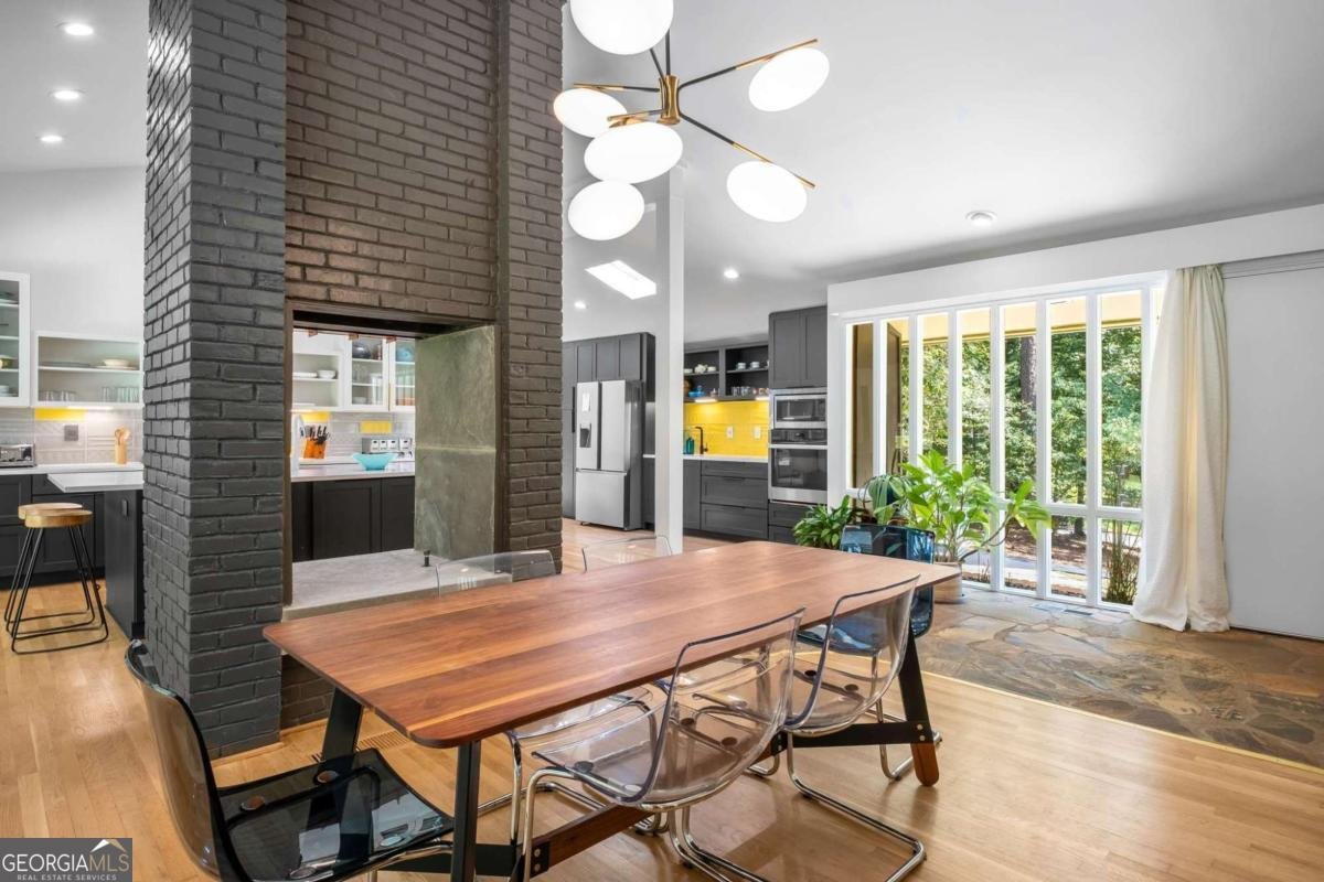2066 Fairgreen Drive Tucker - 7