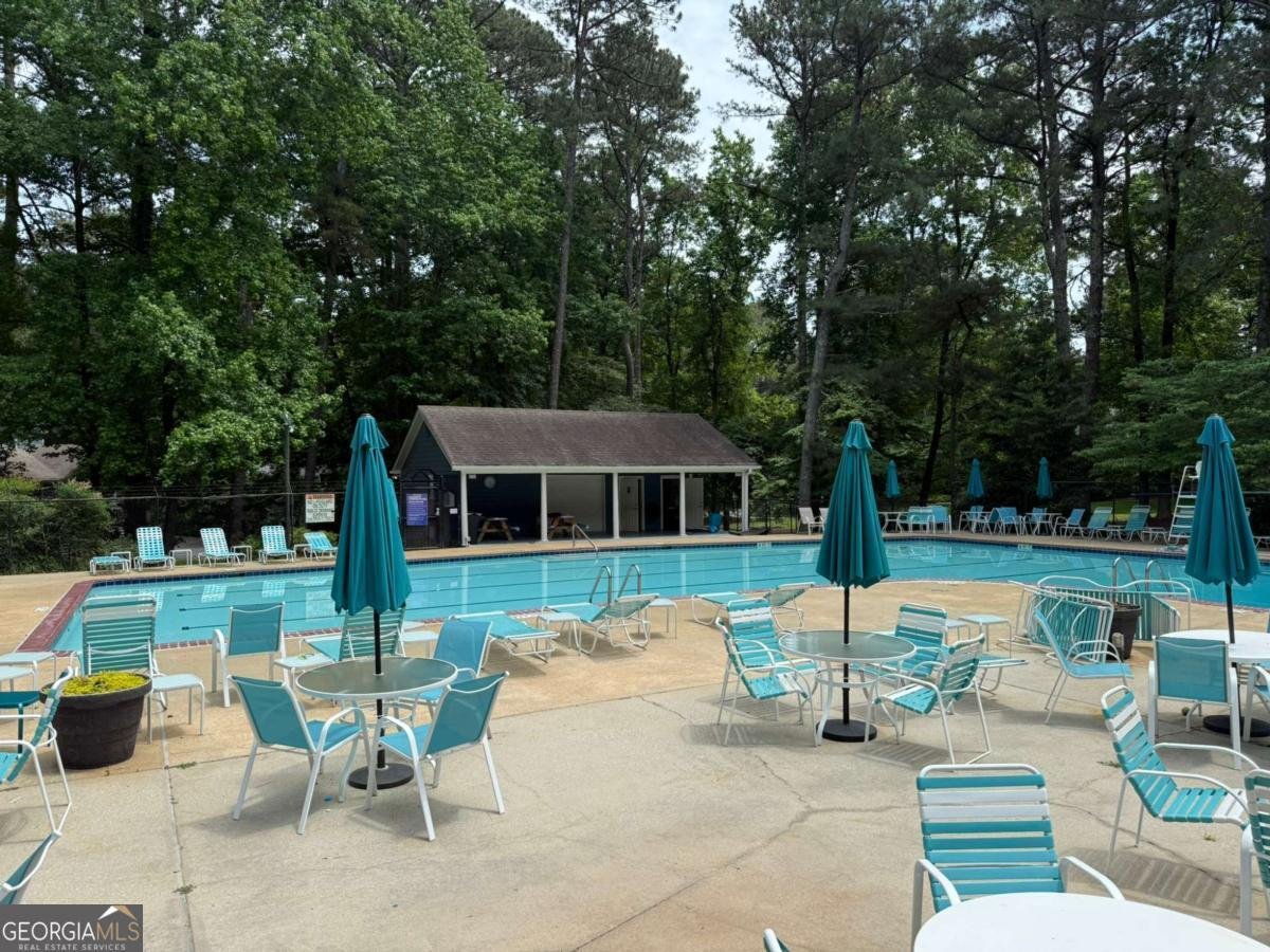 2066 Fairgreen Drive Tucker - 75