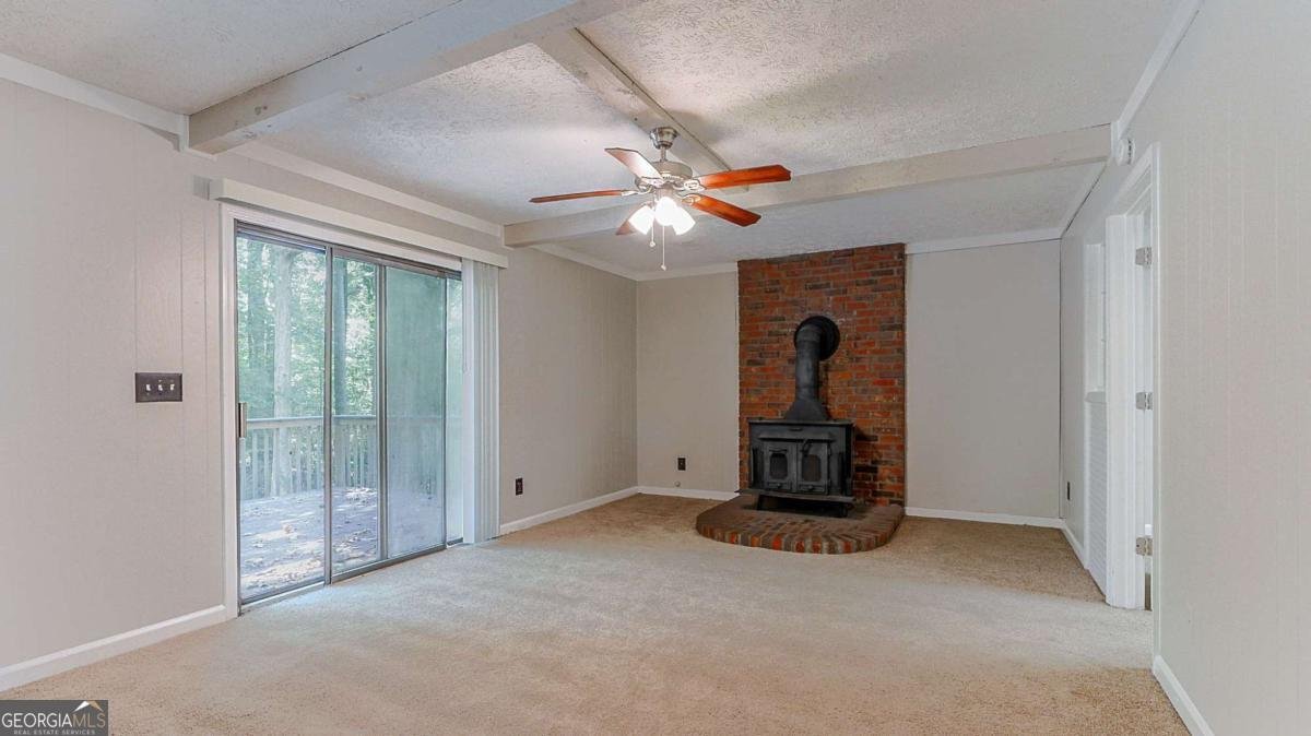416 Pineburr Lane Stone Mountain - 1