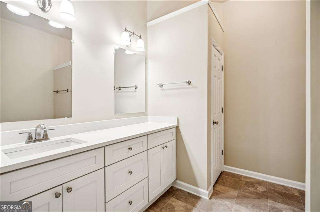 350 Suwanee Avenue Suwanee - 10