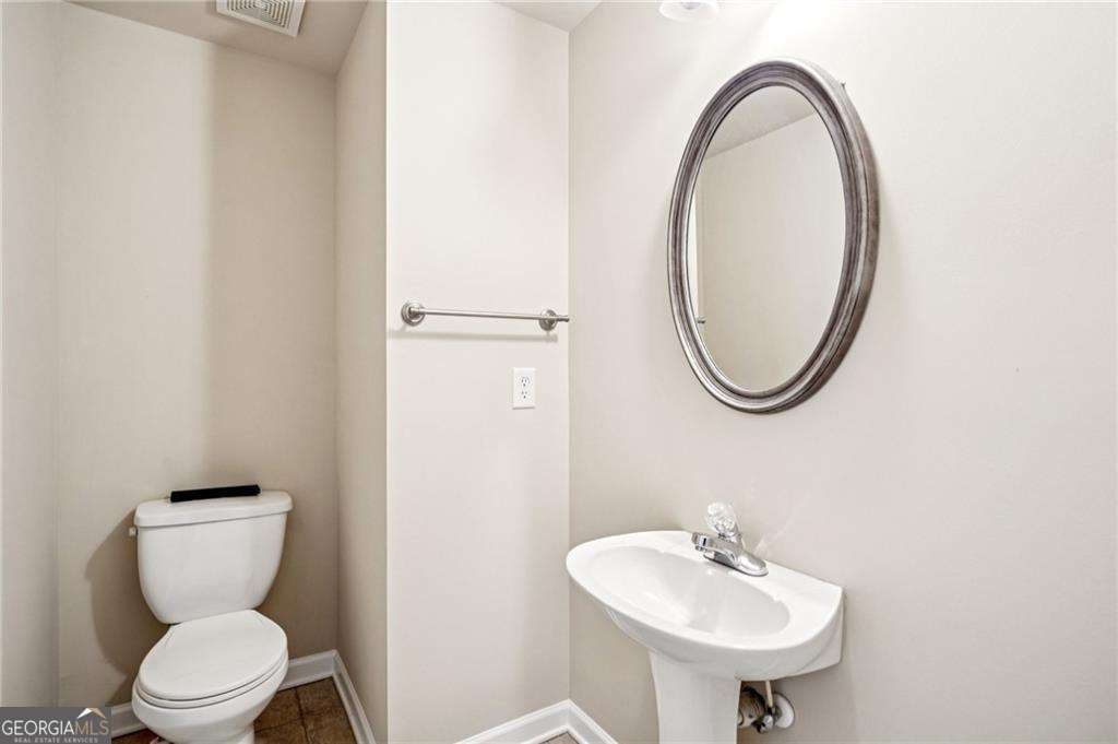 350 Suwanee Avenue Suwanee - 14