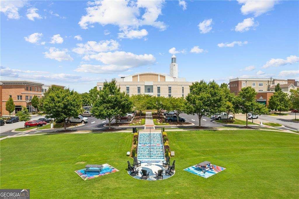 350 Suwanee Avenue Suwanee - 17