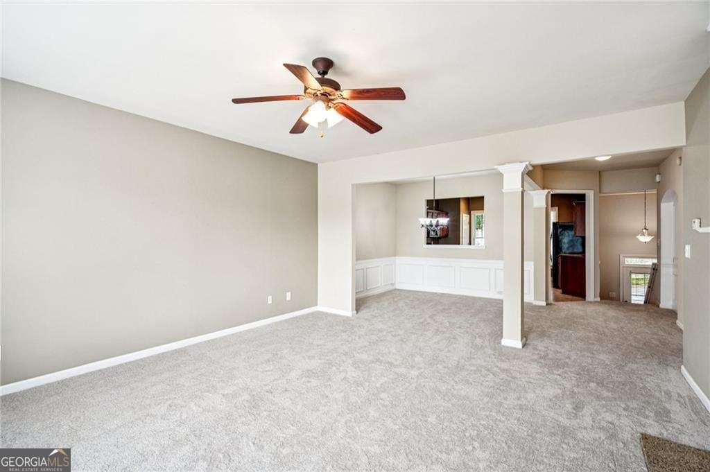 350 Suwanee Avenue Suwanee - 24
