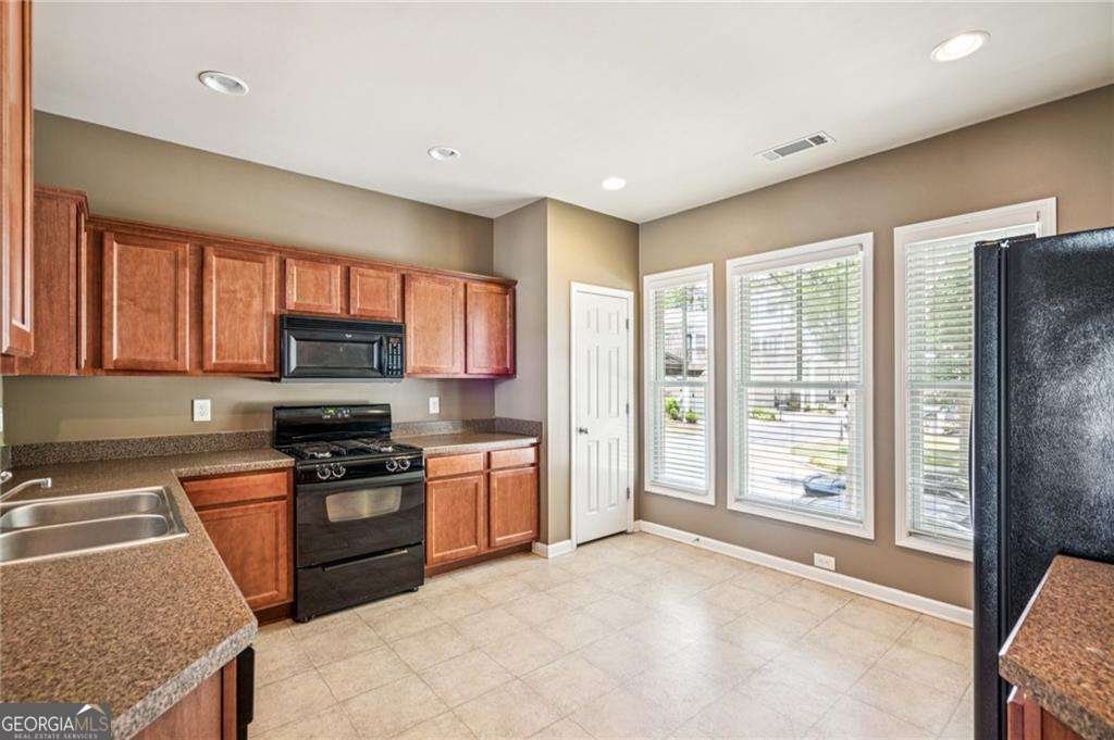 350 Suwanee Avenue Suwanee - 26