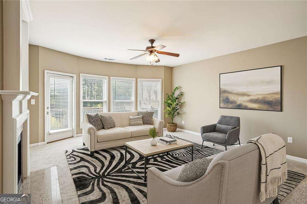 350 Suwanee Avenue Suwanee - 4