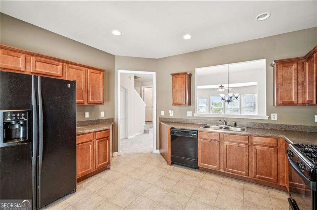 350 Suwanee Avenue Suwanee - 8