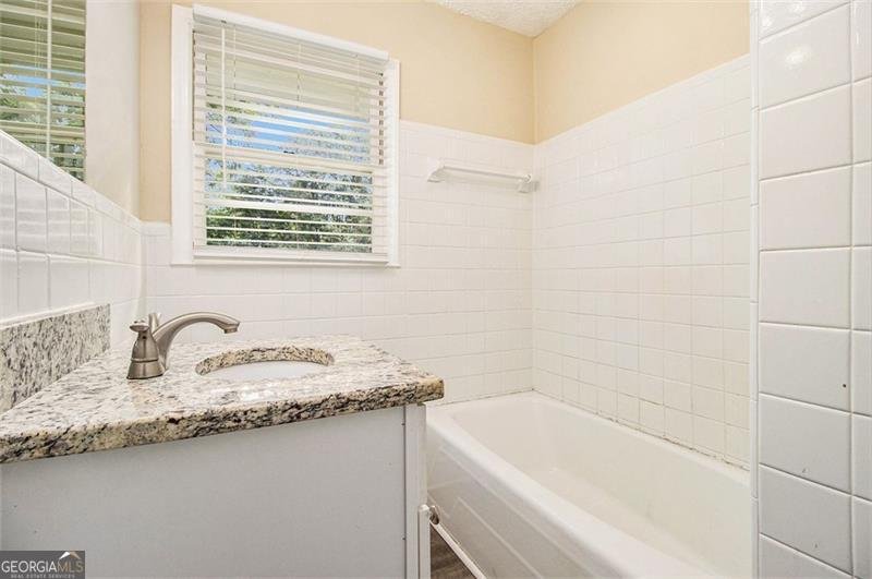 6465 SHERWOOD Trail Austell - 2