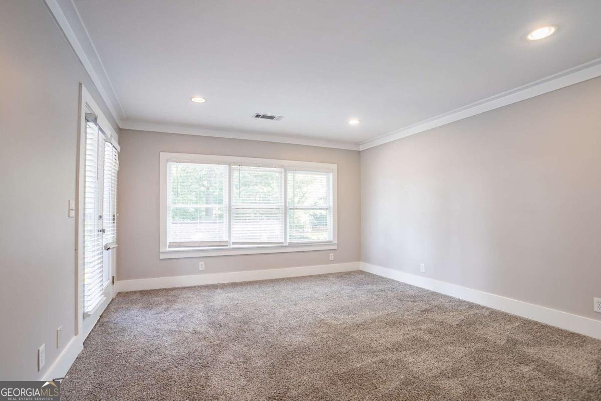 3559 Victoria Street Atlanta - 12