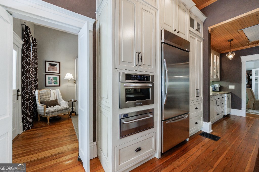 381 Cherokee Avenue Atlanta - 11
