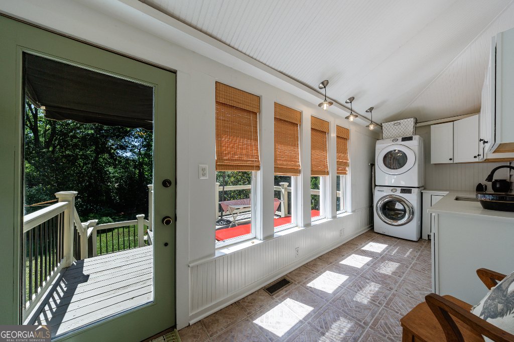 381 Cherokee Avenue Atlanta - 29
