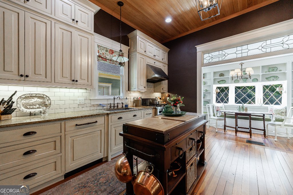381 Cherokee Avenue Atlanta - 9