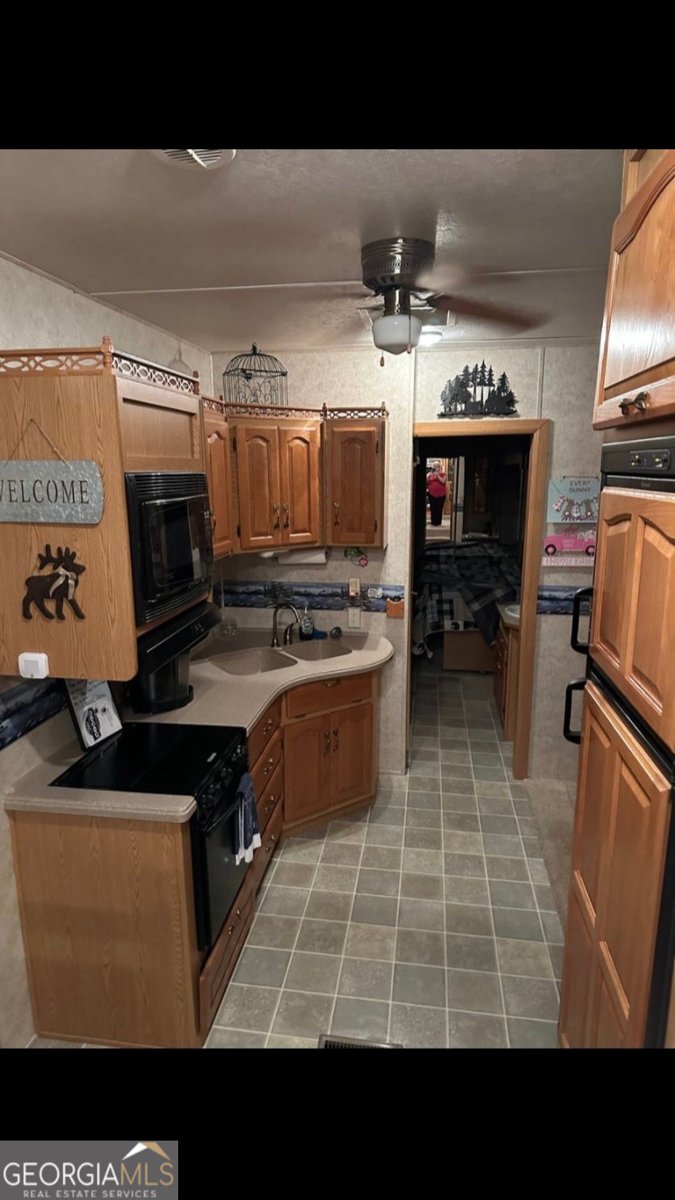 175 Yogi Bear Boulevard Cleveland - 7