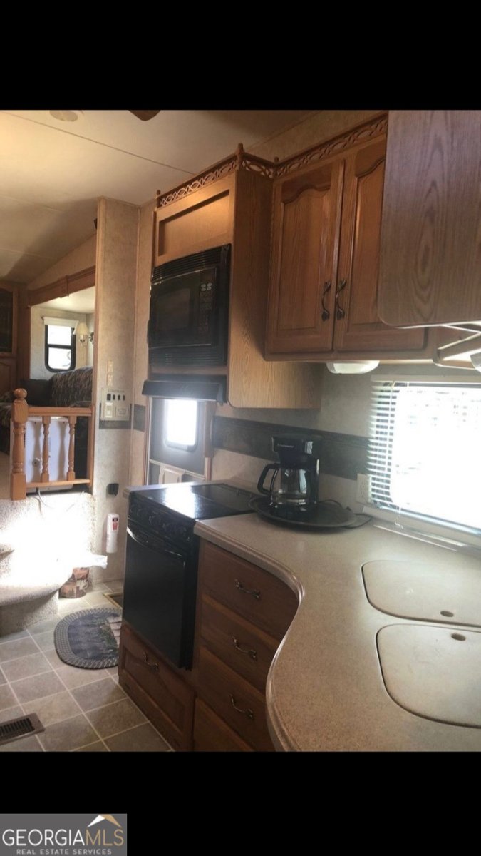 175 Yogi Bear Boulevard Cleveland - 9