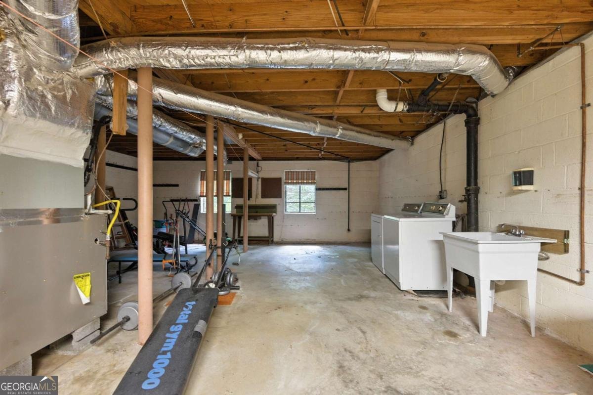 1731 Remington Road Atlanta - 24
