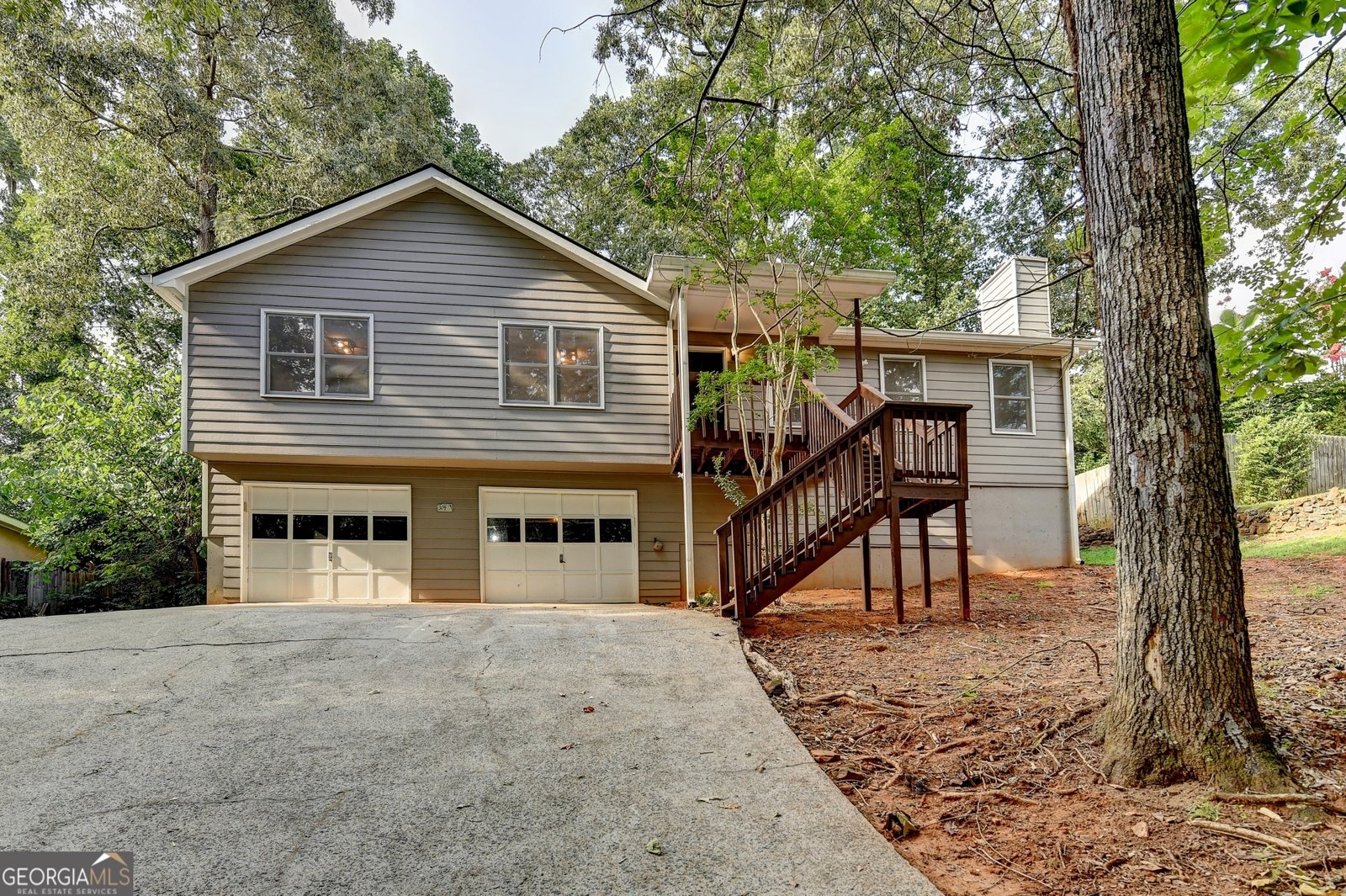 304 Winchester Way Woodstock - 1