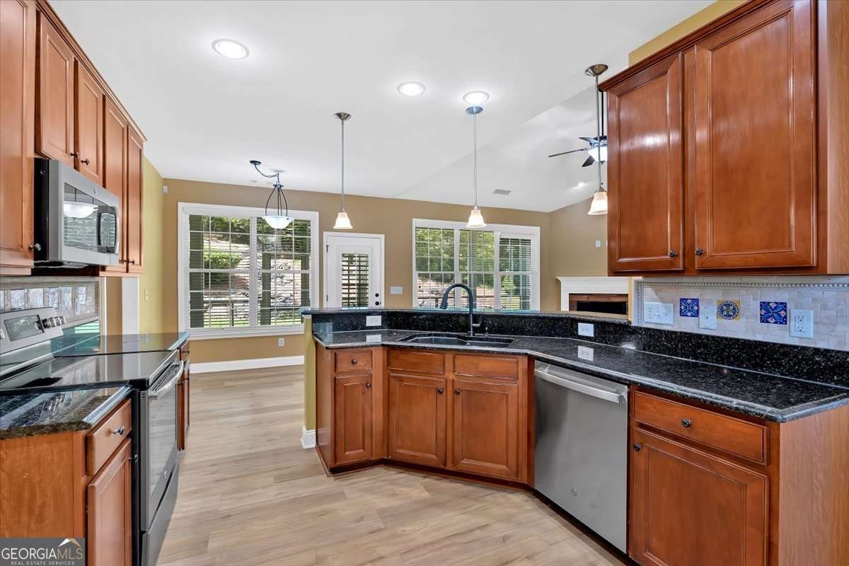 125 Thornwood Drive Rome - 9
