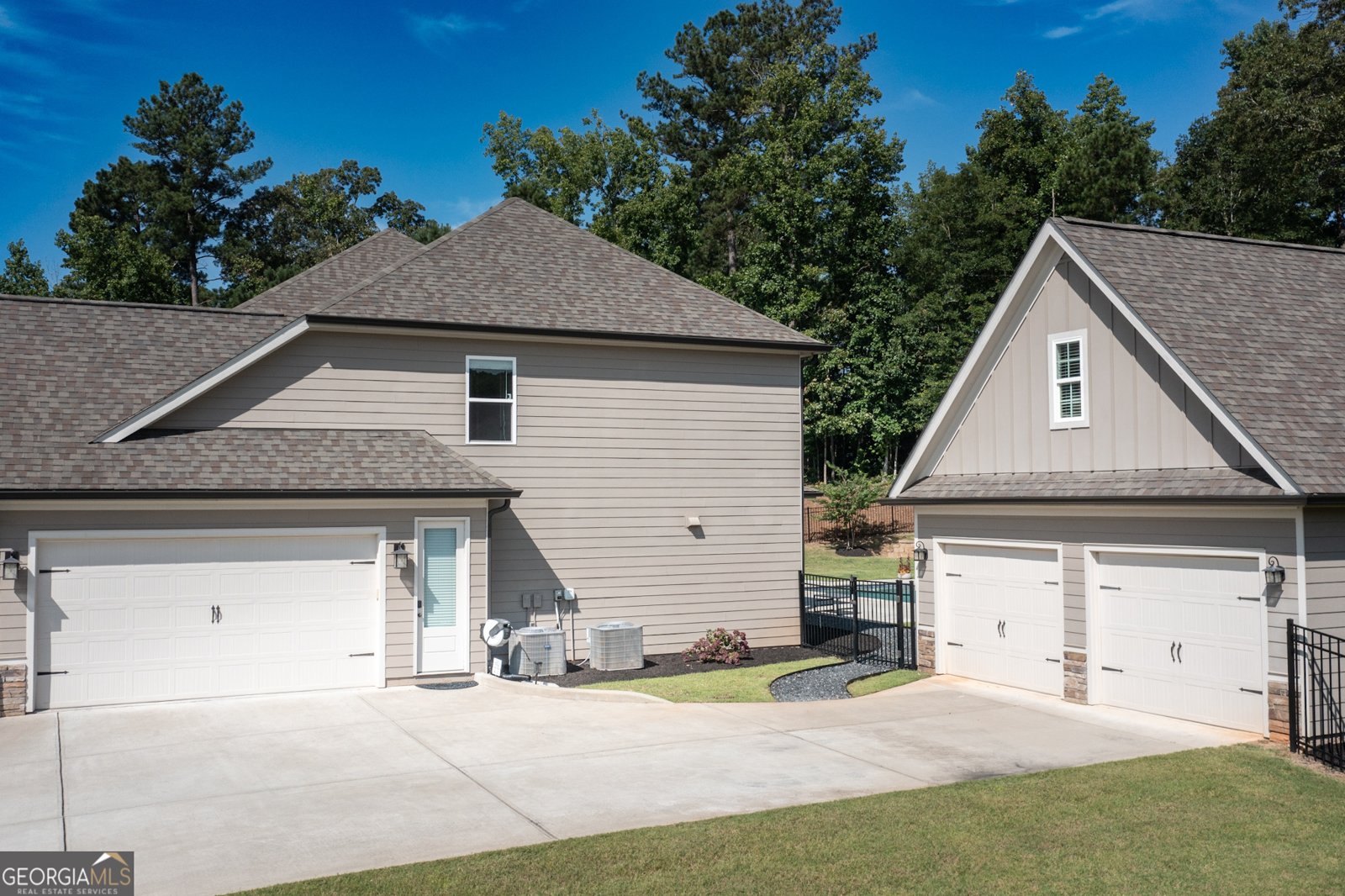 227 Blue Point Parkway Fayetteville - 78