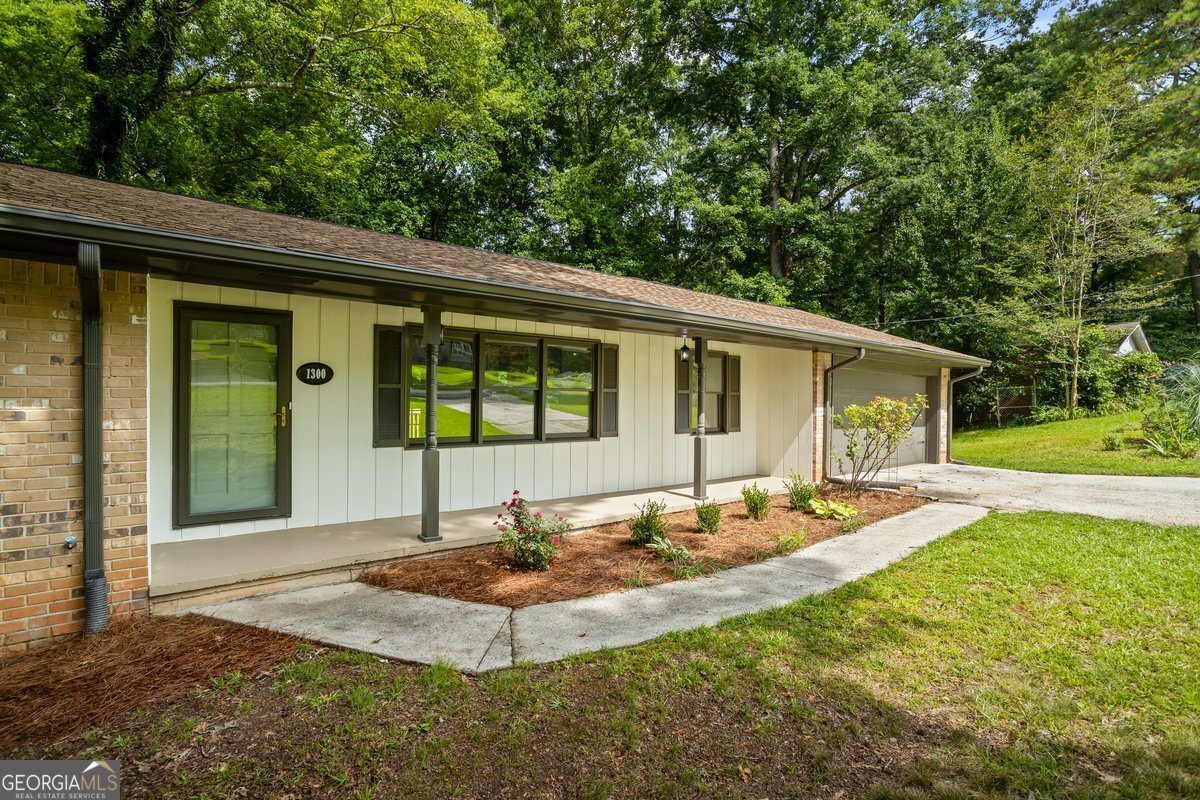 1300 White Oak Street Conyers - 4