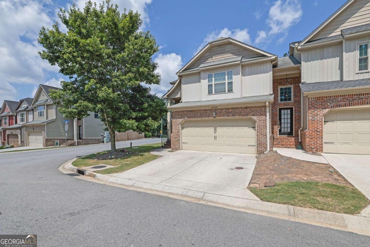 2896 Oshields Court Marietta - 2