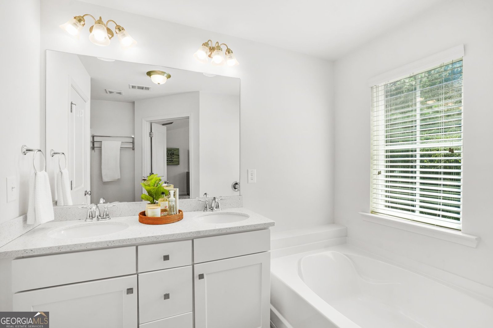2680 Stonekey Bend Lithonia - 20