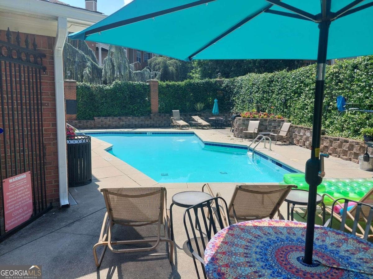 200 Renaissance Parkway Atlanta - 29