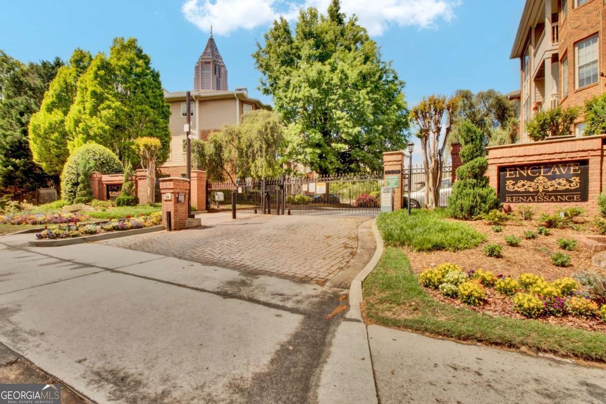 200 Renaissance Parkway Atlanta - 78