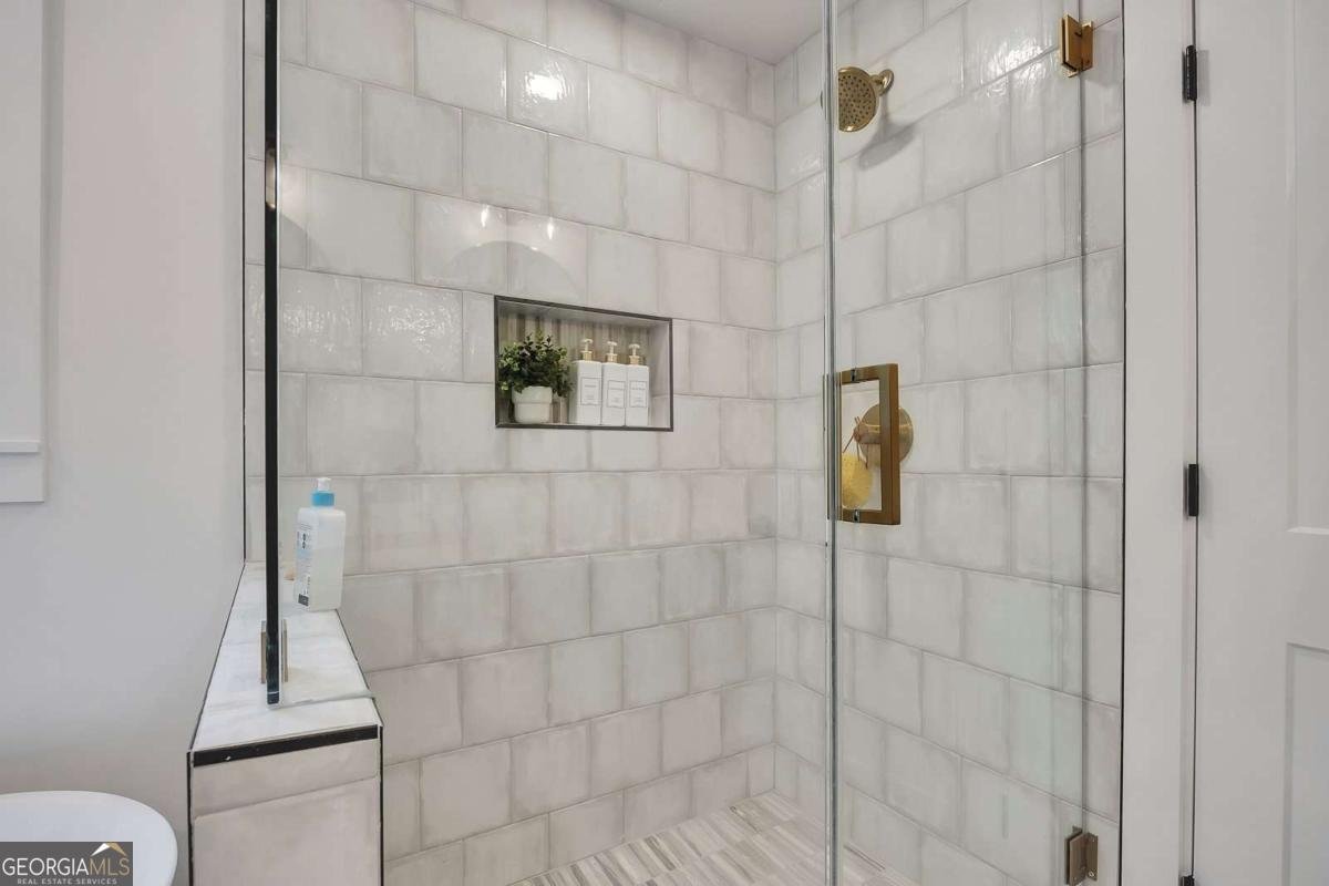 2623 Northview Avenue Decatur - 24