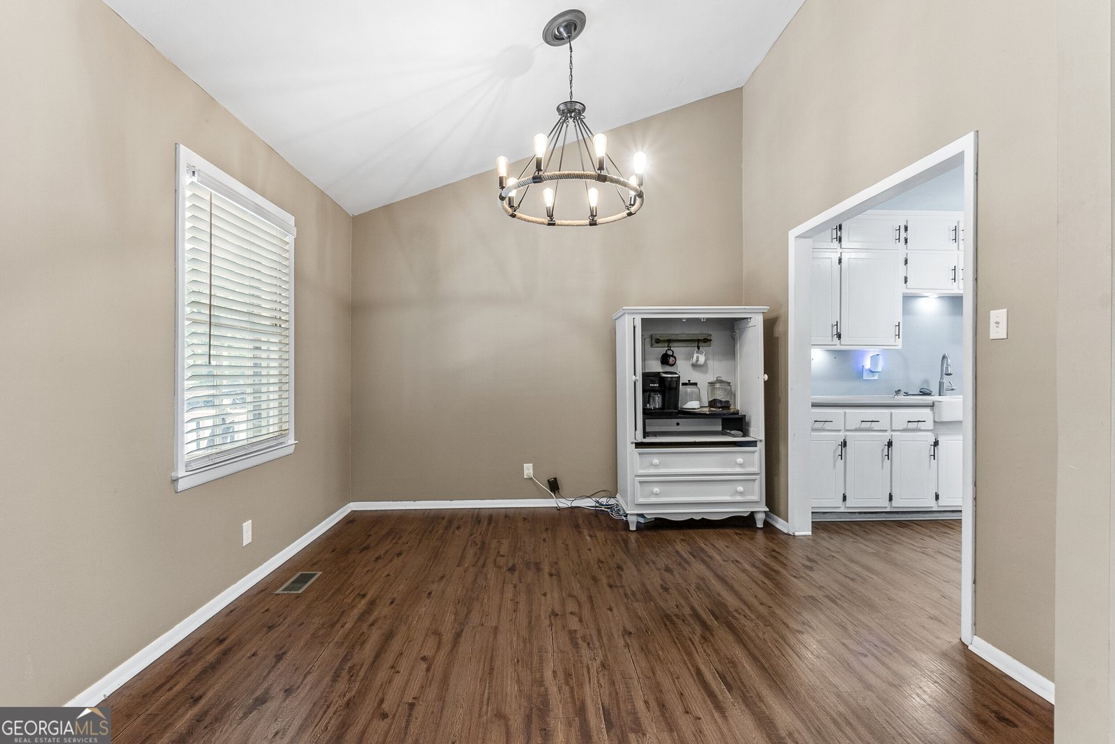 235 Colonial Drive Macon - 25