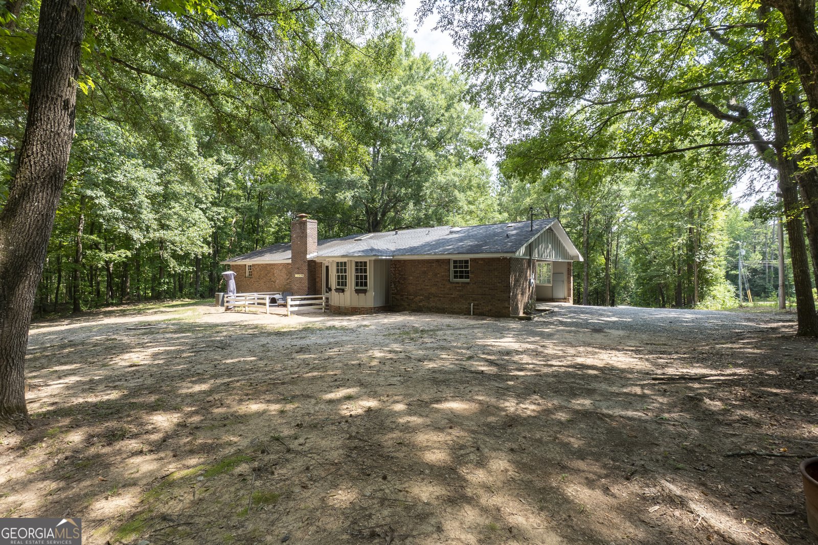 235 Colonial Drive Macon - 46
