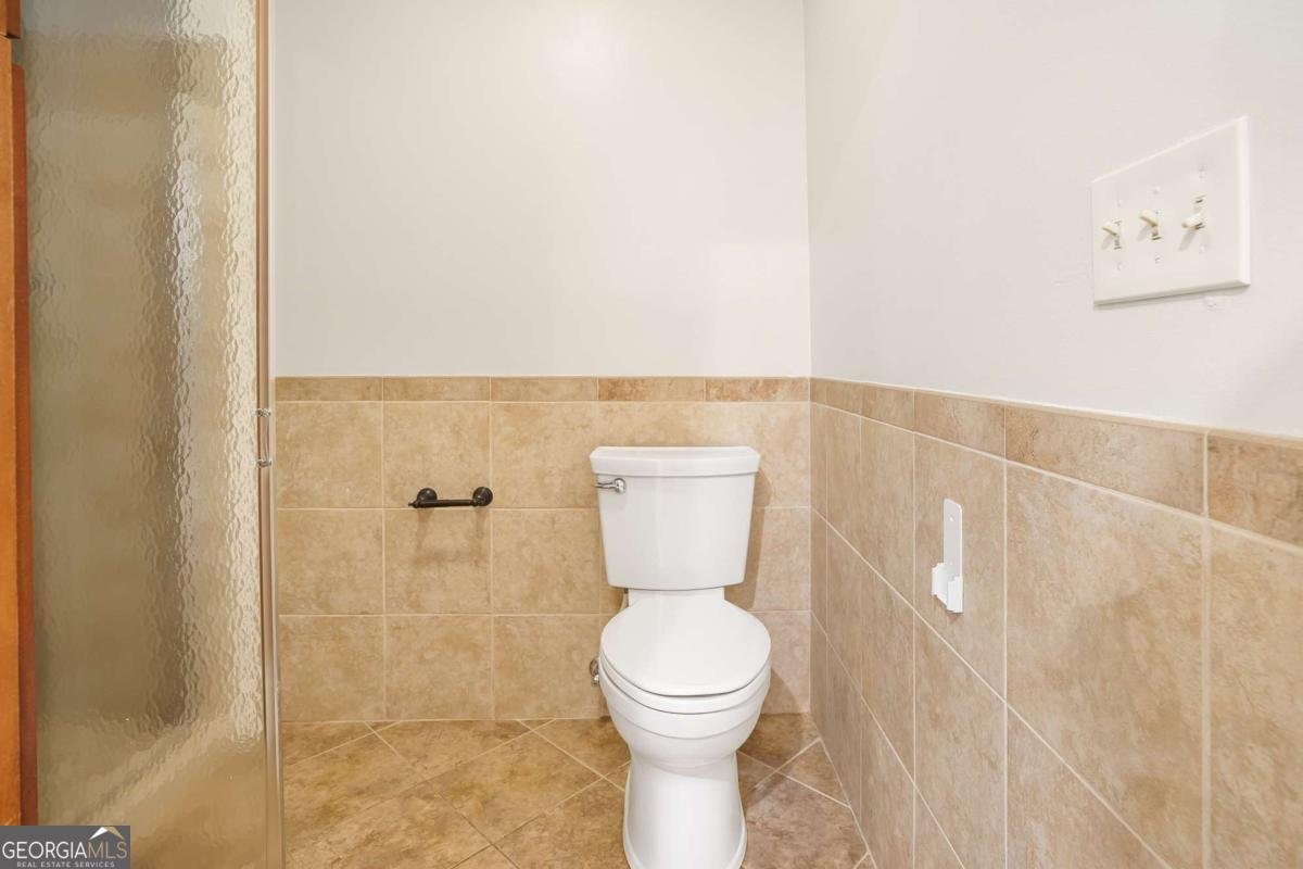 660 Belgrave Lane Tucker - 34