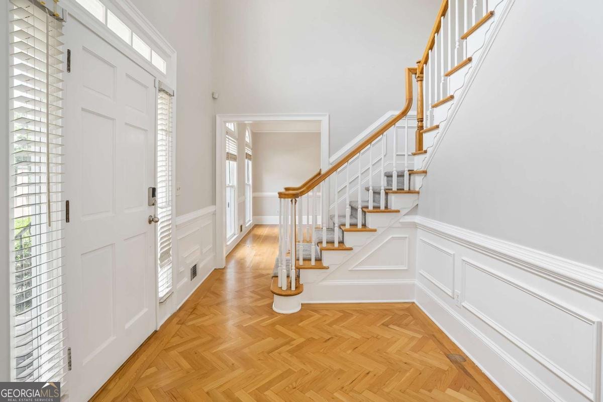 660 Belgrave Lane Tucker - 36