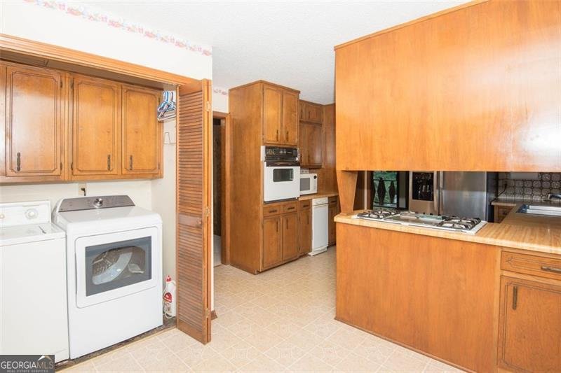 3570 Castlehill Court Tucker - 12