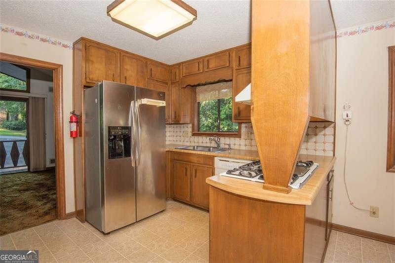 3570 Castlehill Court Tucker - 8