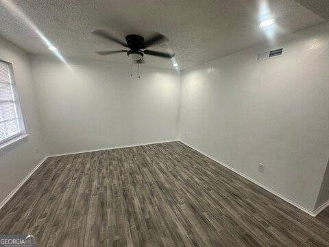 4701 Flat Shoals Road Union City - 4