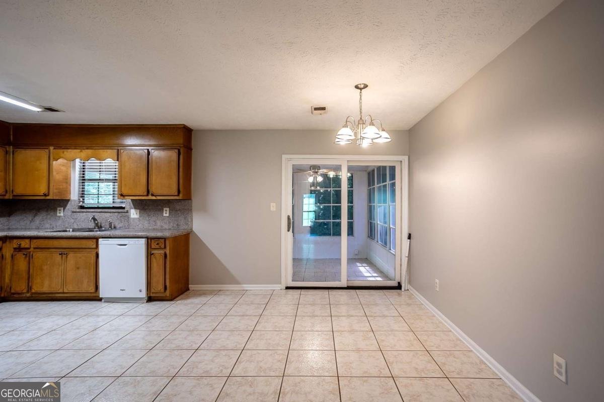 424 Sir Winston Court Jonesboro - 13