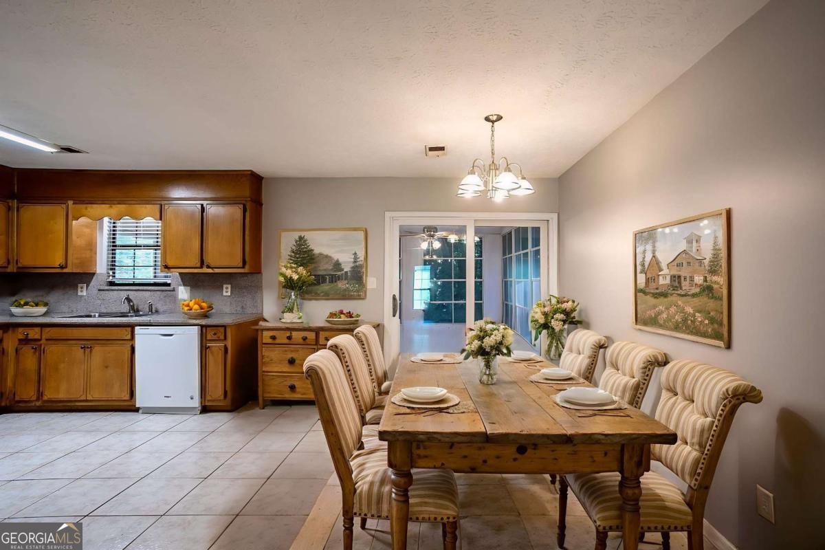 424 Sir Winston Court Jonesboro - 3
