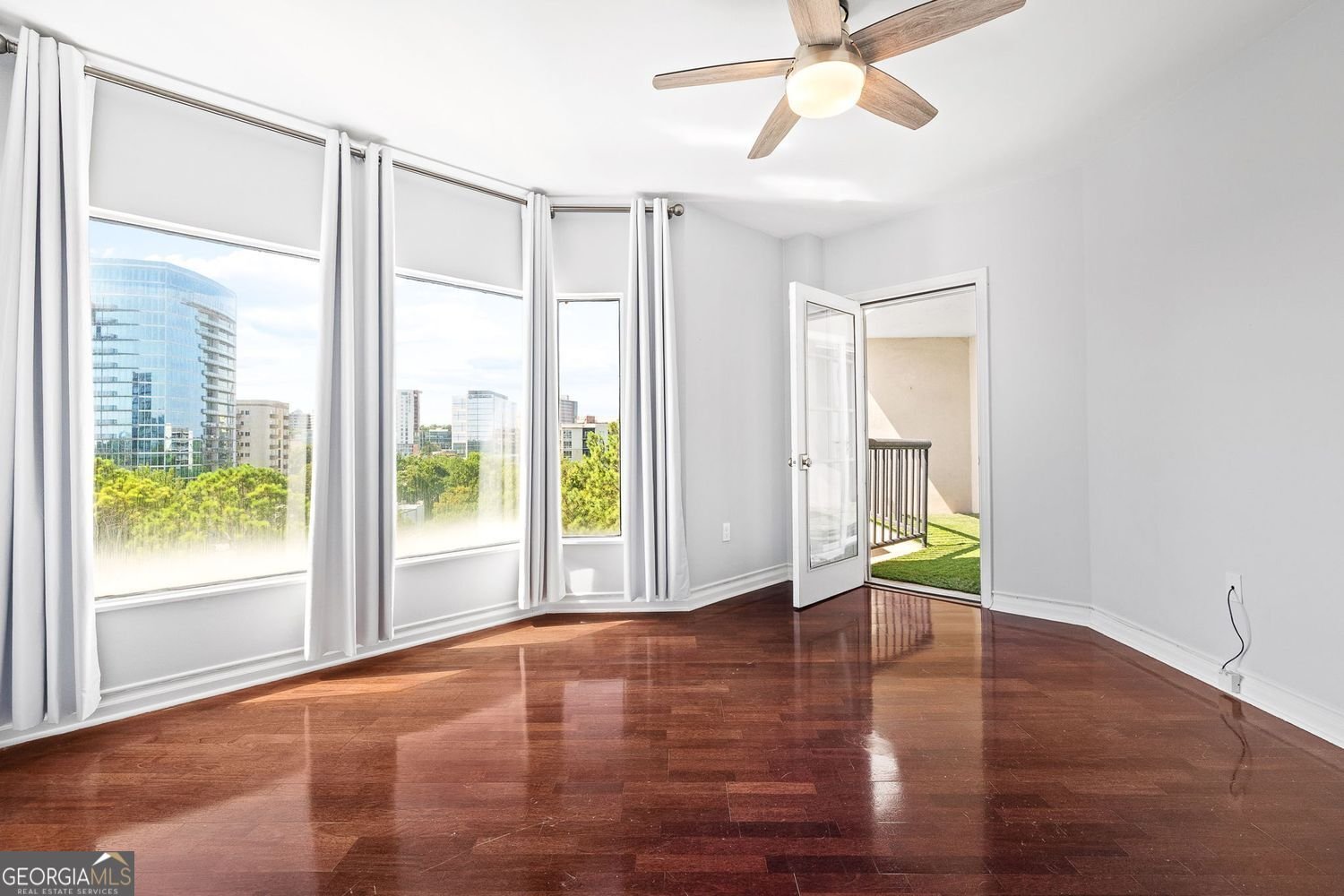 1 Biscayne Drive Atlanta - 22