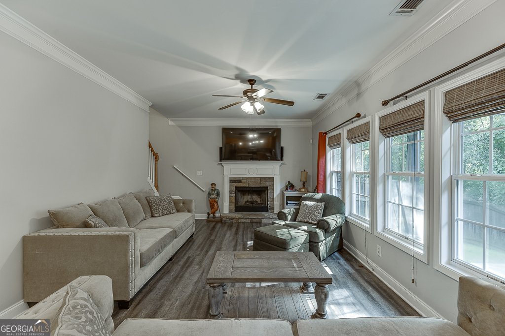 821 Sapphire Lane Sugar Hill - 19