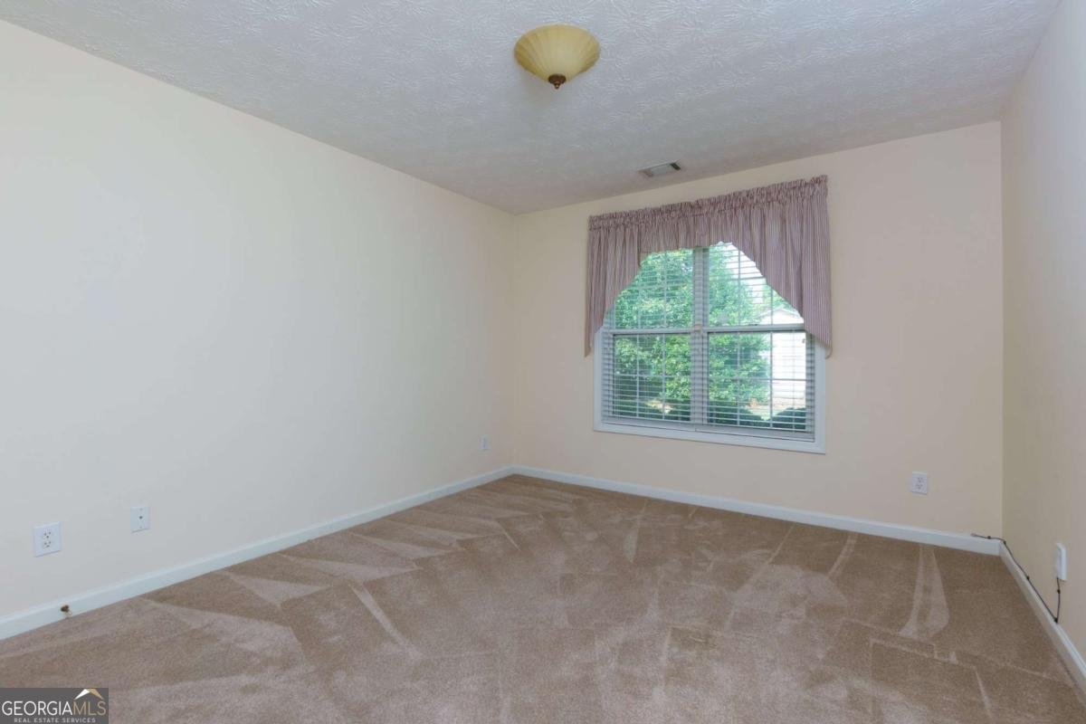 2543 Oak Bluff Drive Dacula - 23