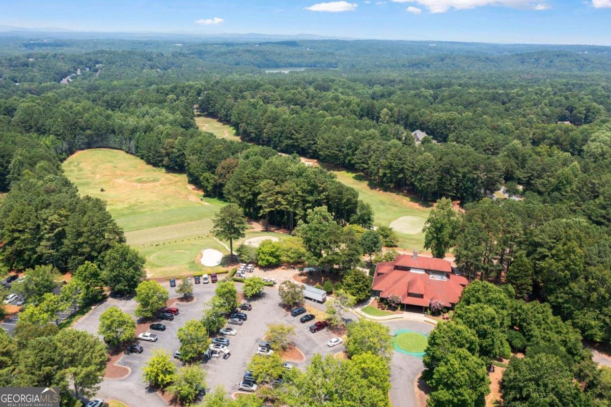 1060 FAIRWAY VALLEY Drive Woodstock - 72