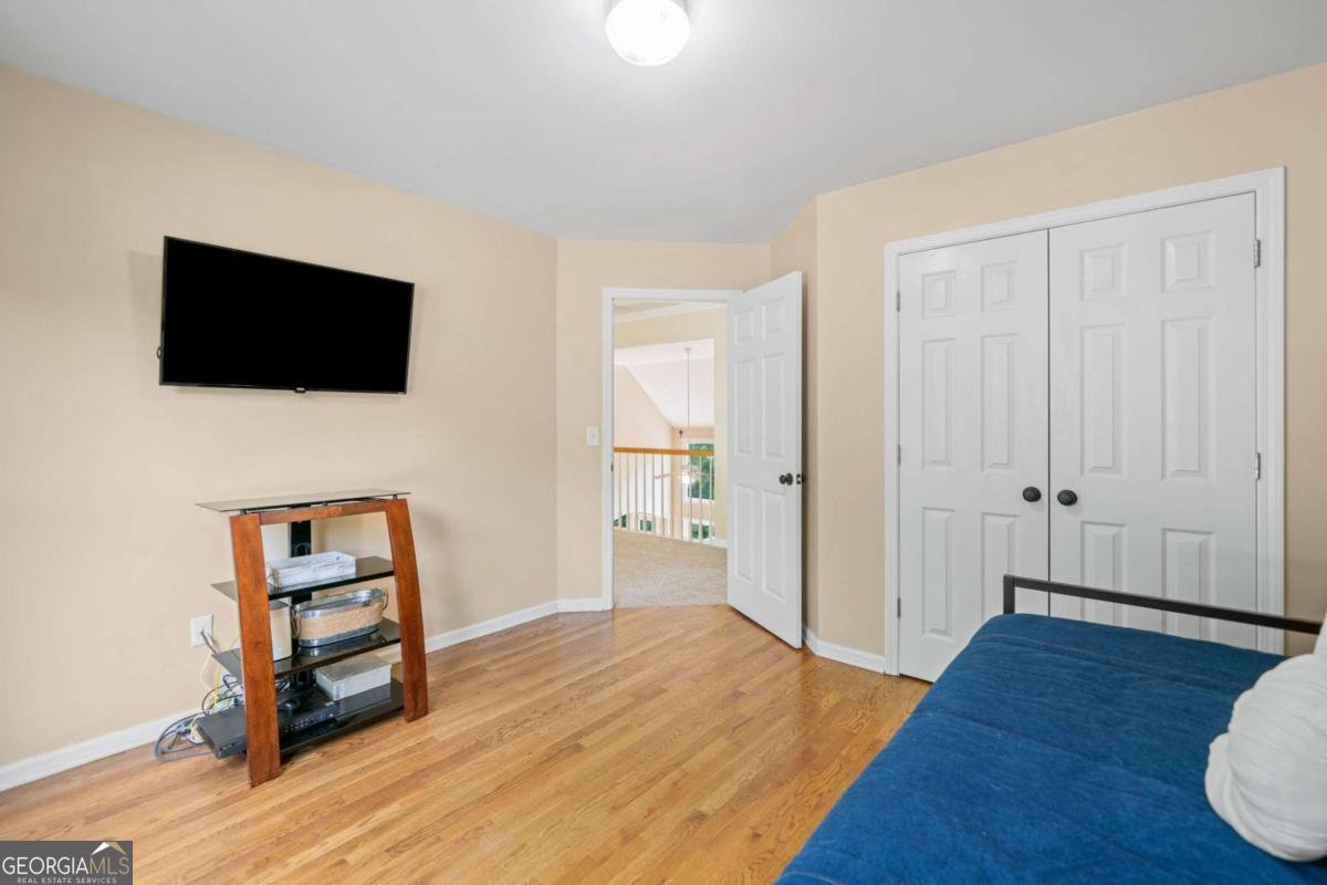 1060 FAIRWAY VALLEY Drive Woodstock - 8