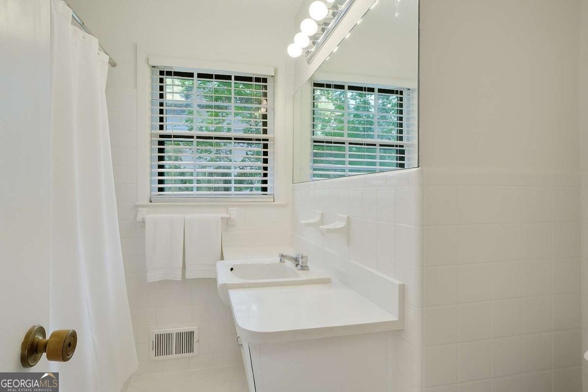 2175 Fisher Trail Atlanta - 19