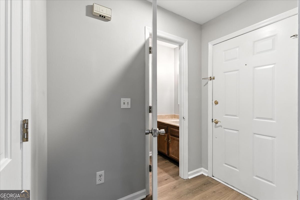 1307 Shiloh Terrace Kennesaw - 8