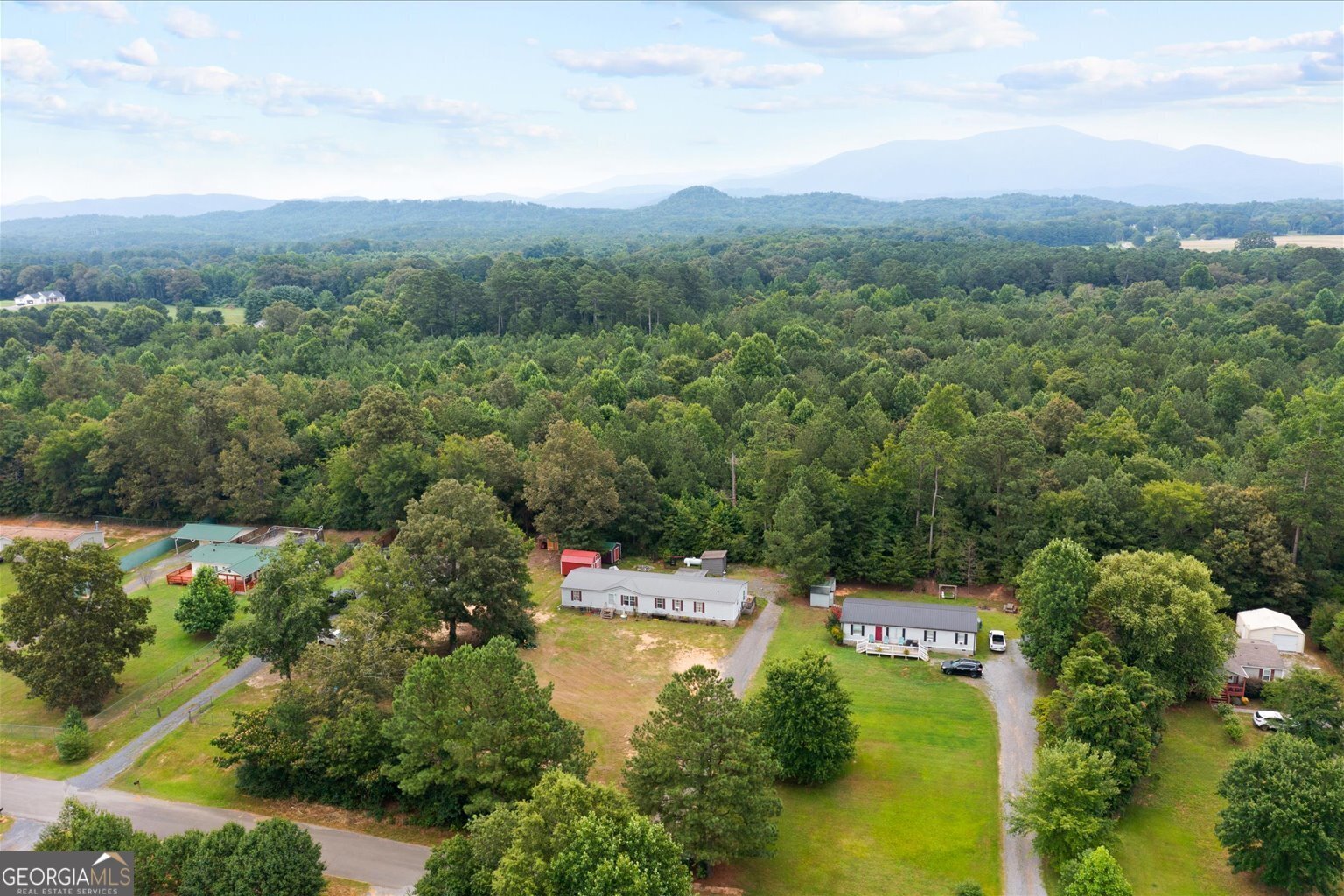 127 Applewood Lane Chatsworth - 6