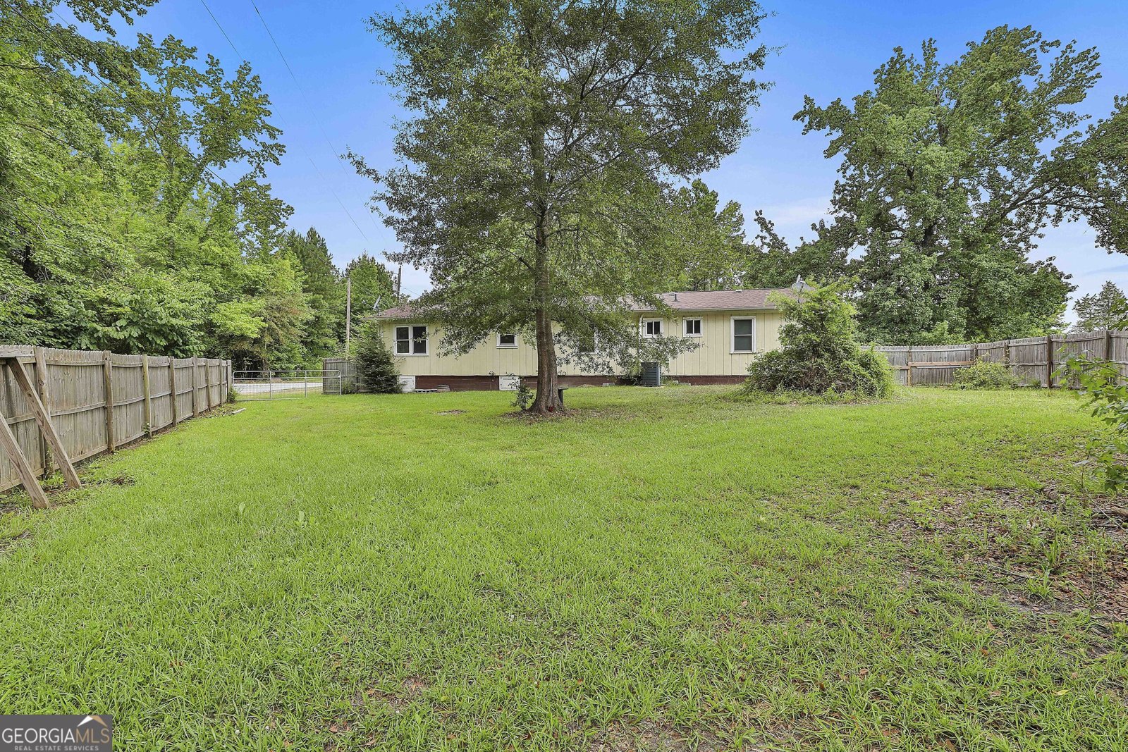 59 Red Lane Gay - 31