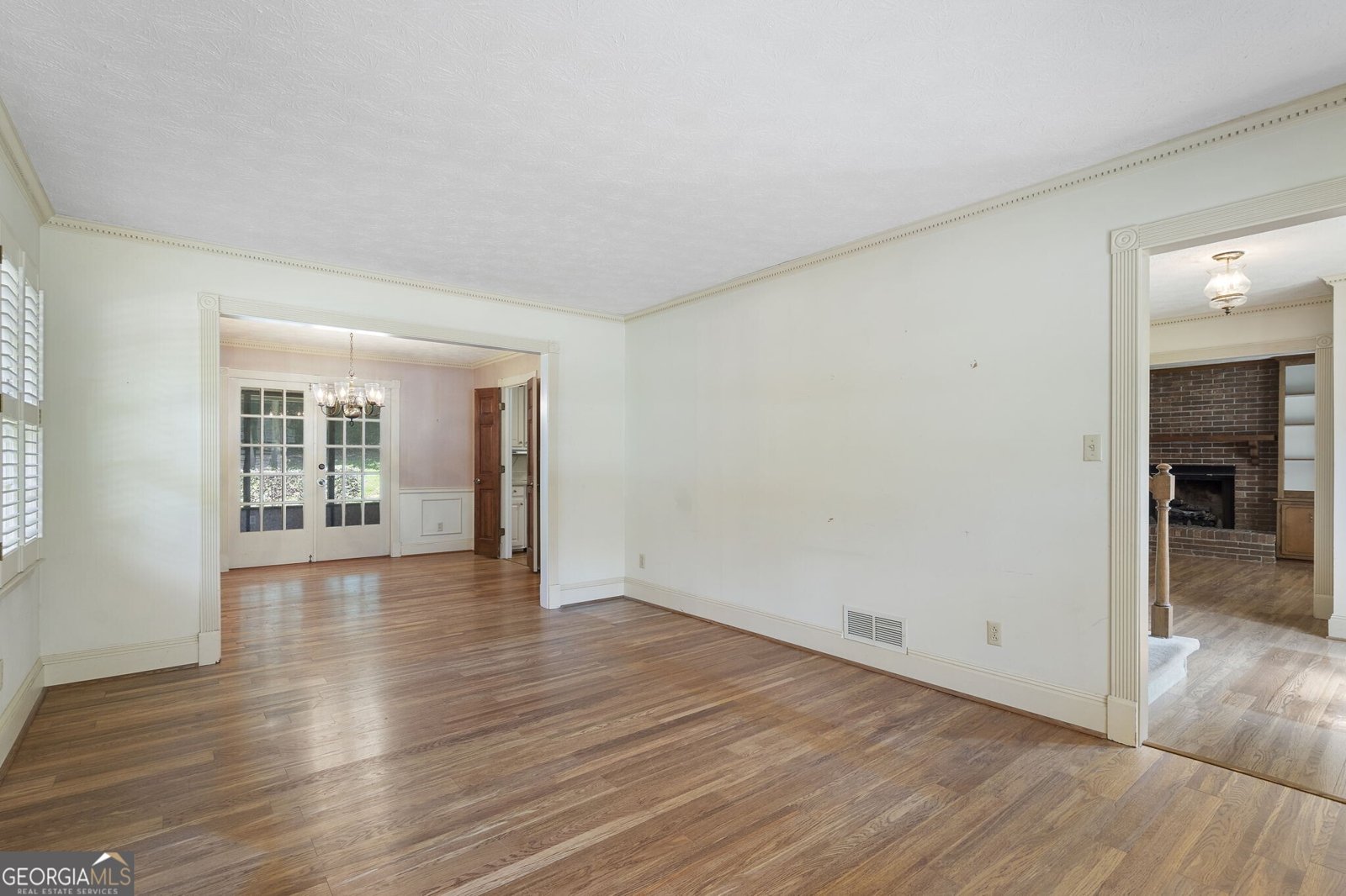 1348 Cambridge Court Brookhaven - 13