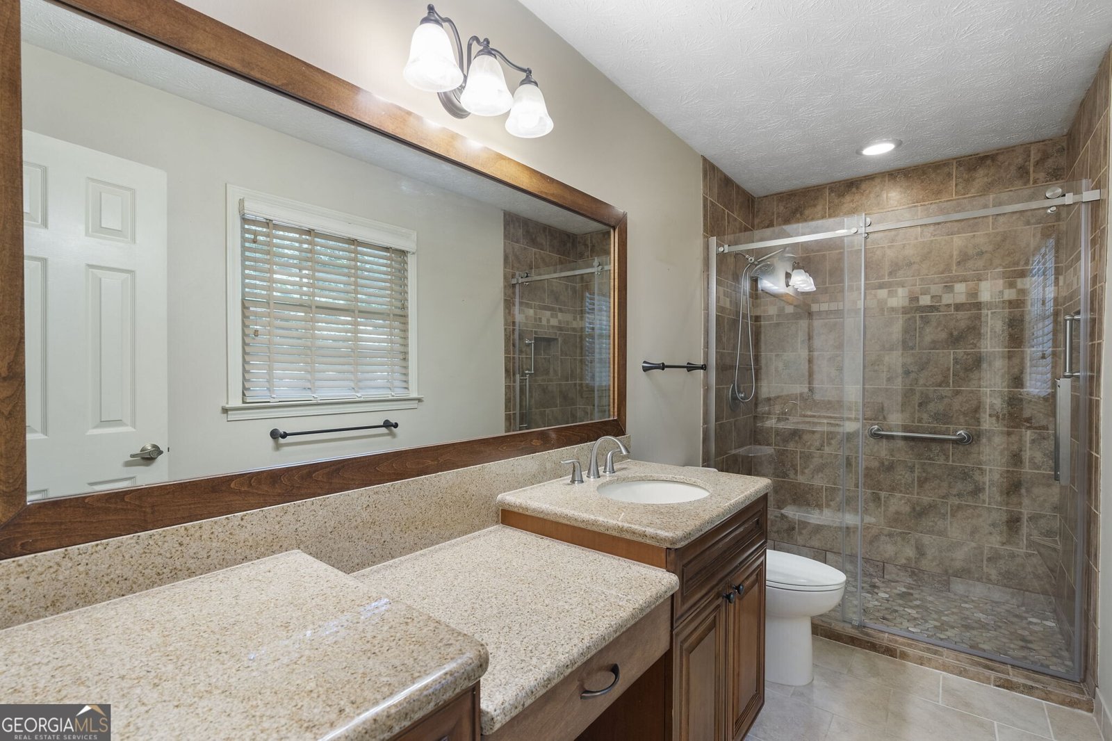 1348 Cambridge Court Brookhaven - 20