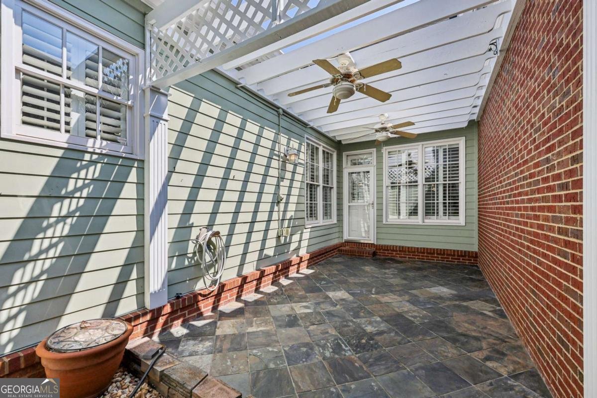 100 Ansonborough Lane Athens - 43