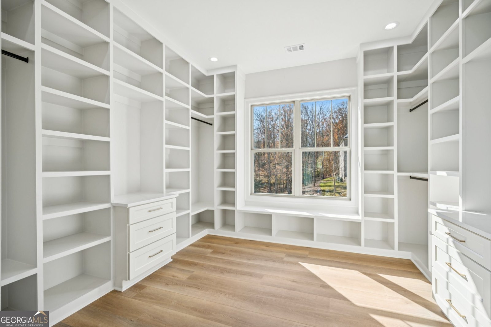 4546 FAWN Path Gainesville - 36